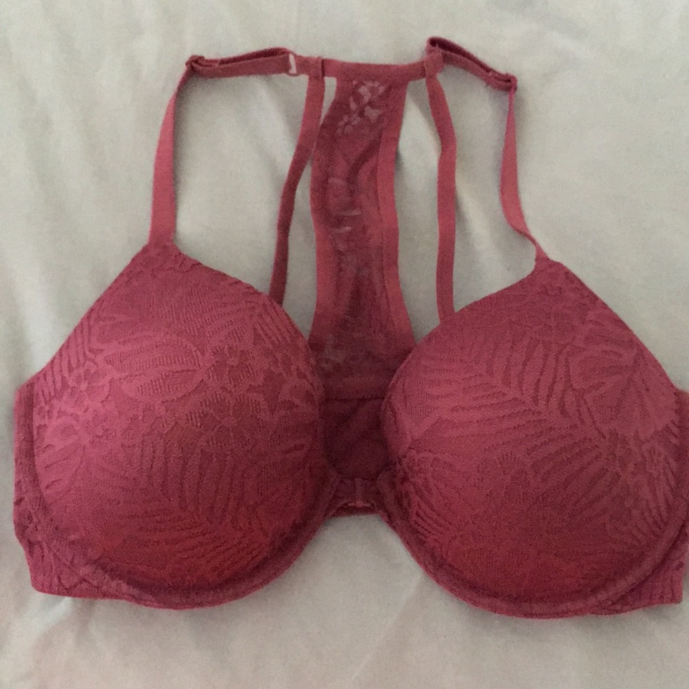 PINK Victoria’s Secret racerback bra